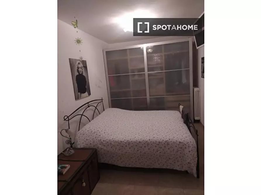 Immagine 18 di Camera condivisa in affitto  in Via Calamosco a Bologna