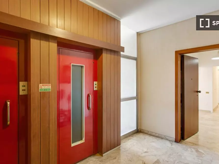 Immagine 12 di Camera condivisa in affitto  in Via Egadi a Milano