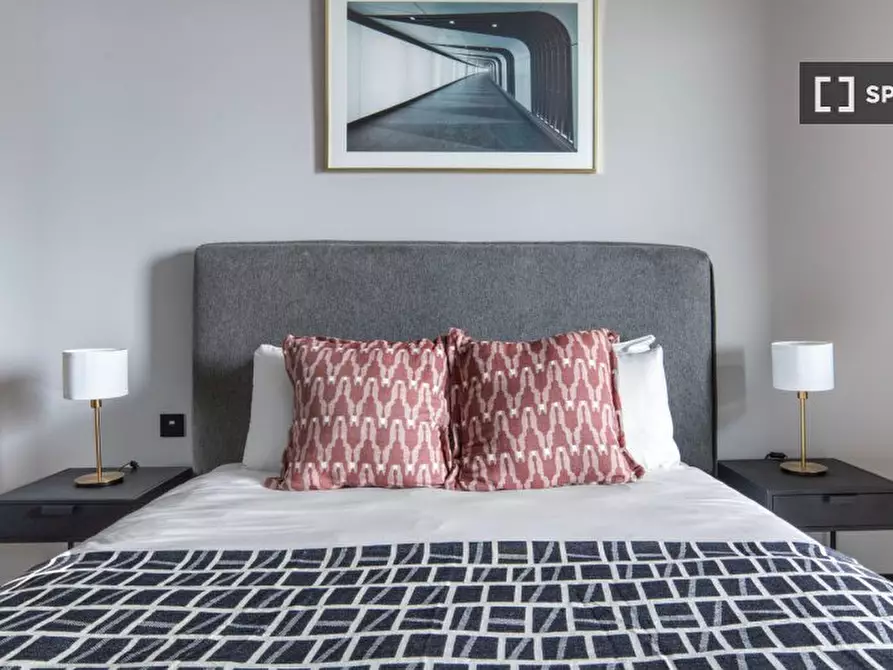 Immagine 11 di Appartamento in affitto  in Hewett St a Islington