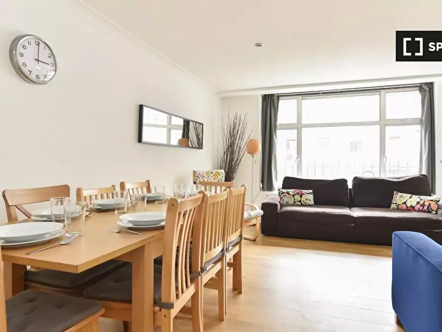 Immagine 5 di Appartamento in affitto  in Arlington Rd a Camden Town