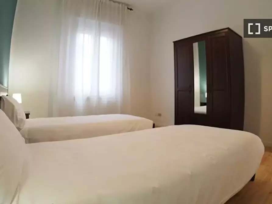 Immagine 2 di Appartamento in affitto  in Via Giuseppe Bentivogli a Bologna