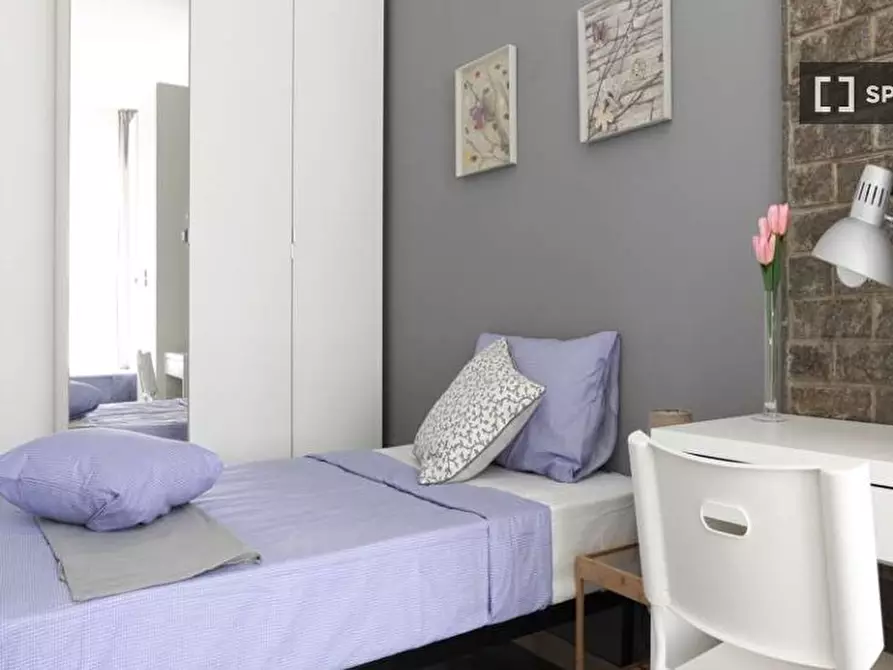 Immagine 4 di Camera condivisa in affitto  in Via Marcona a Milano