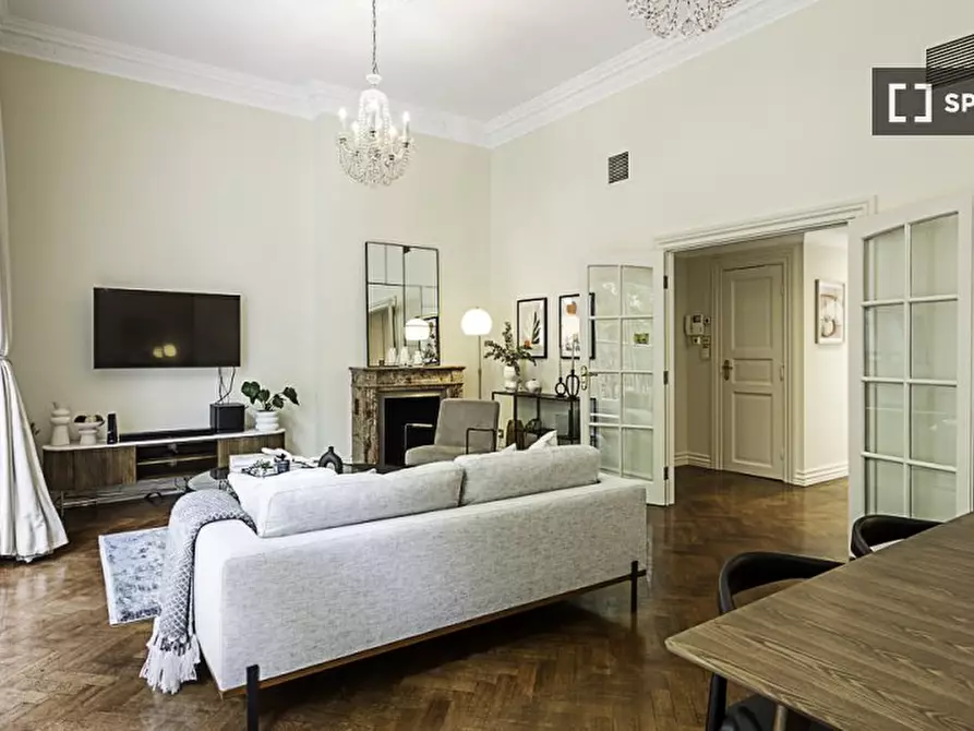 Immagine 7 di Appartamento in affitto  in -13 Kensington Court a Kensington