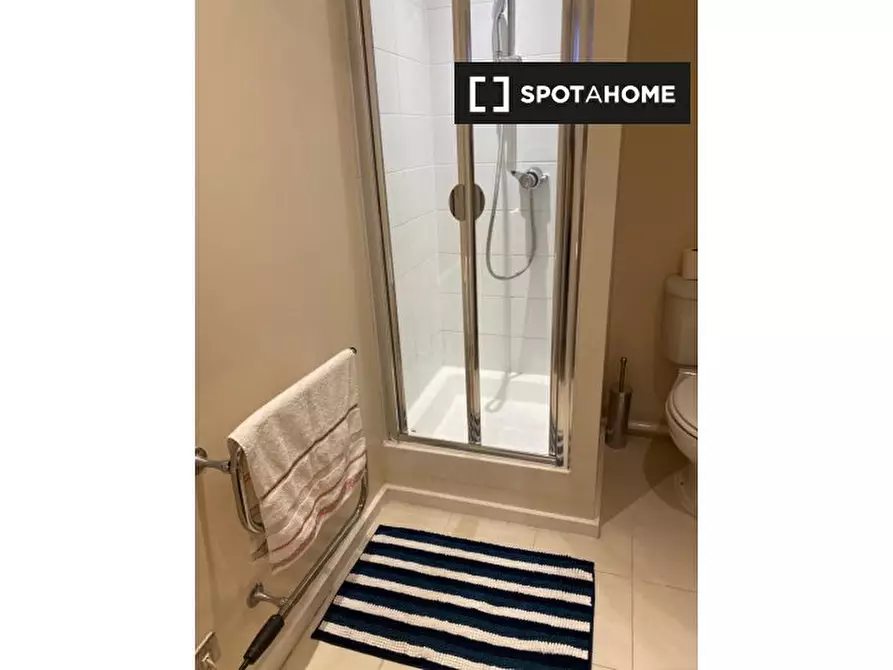 Immagine 9 di Appartamento in affitto  in The Vista Bldg a Eltham