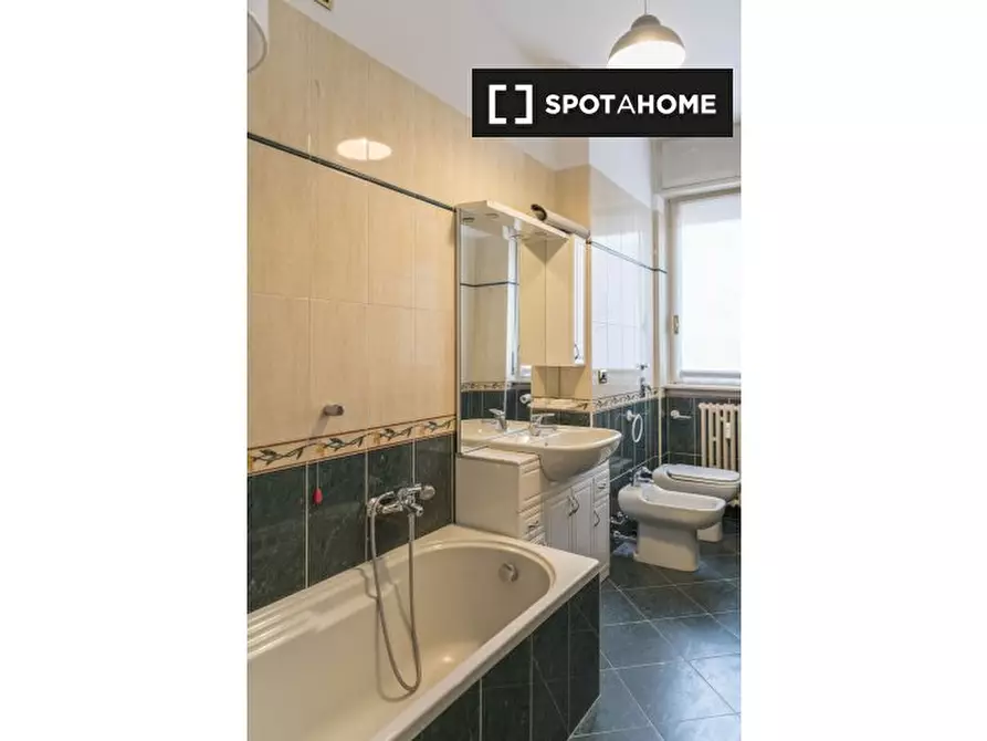 Immagine 10 di Appartamento in affitto  in Viale Campania a Milano