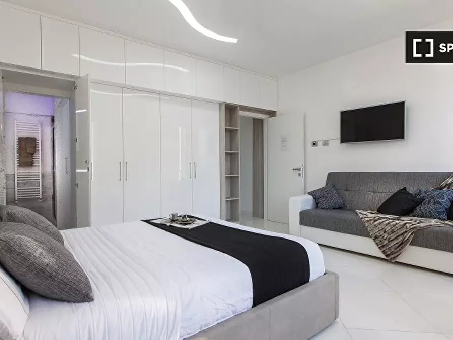 Immagine 9 di Appartamento in affitto  in Via Cesare Battisti, 00187 Roma RM, Italy a Roma