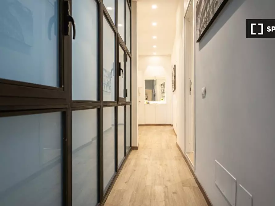 Immagine 13 di Appartamento in affitto  in Via Paola a Roma