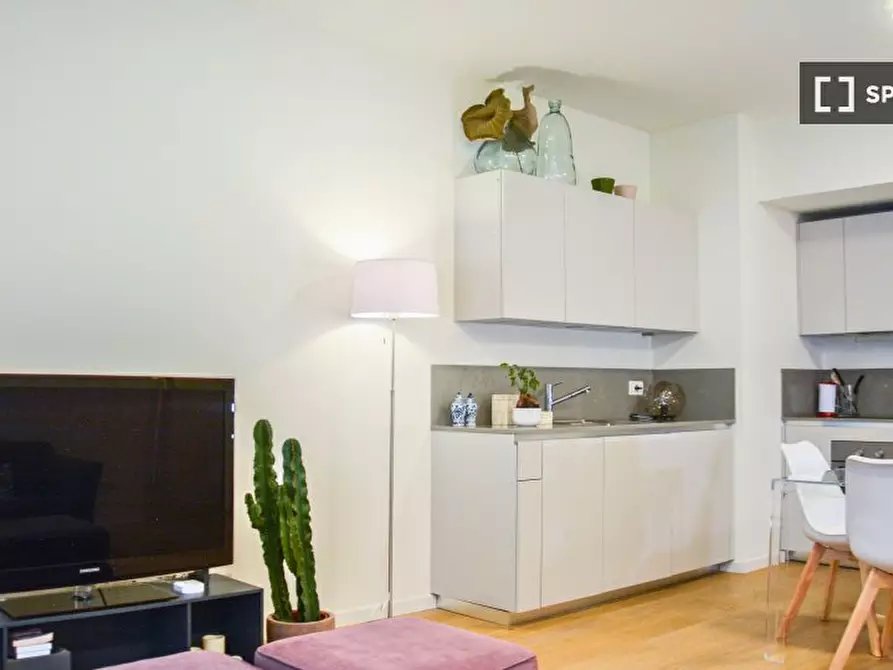 Immagine 4 di Appartamento in affitto  in Via Ciro Menotti a Milano