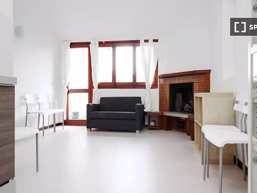 Immagine 3 di Camera condivisa in affitto  in Via Giovanni Pacini a Milano