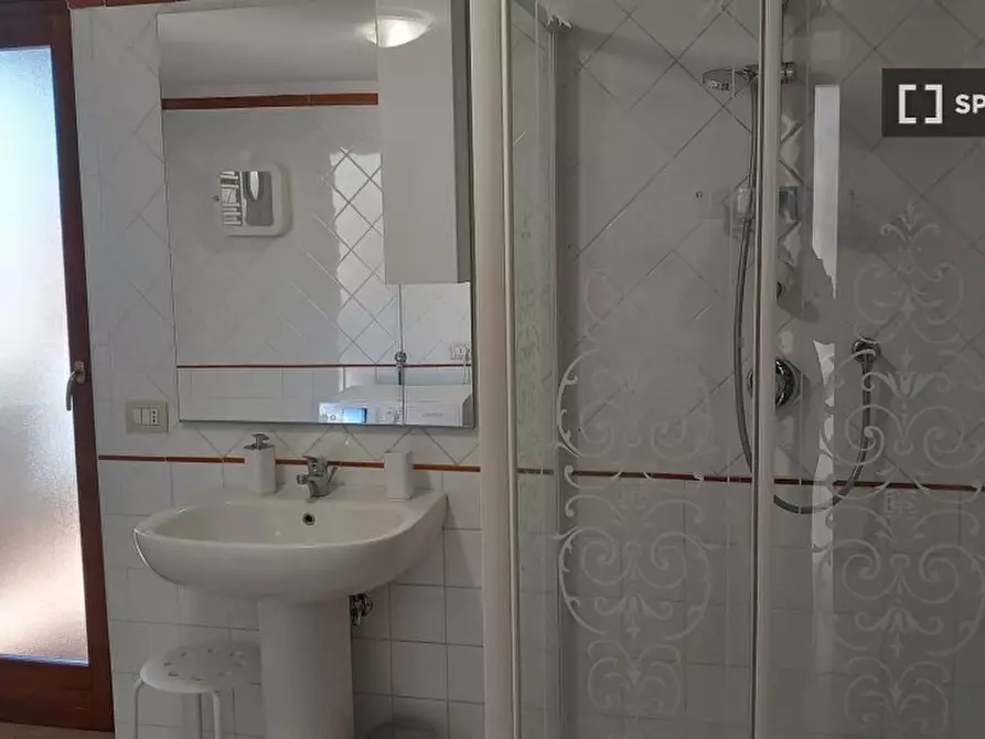 Immagine 18 di Appartamento in affitto  in Via Alberico Gentili a Roma