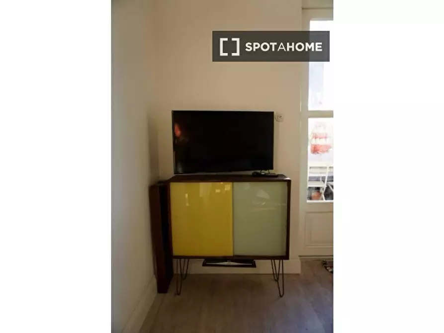 Immagine 13 di Appartamento in affitto  in flat a Kensington