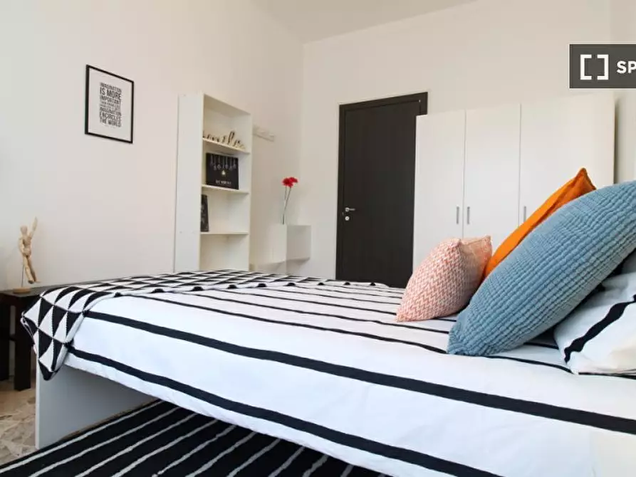 Immagine 3 di Camera condivisa in affitto  in Piave a Brescia