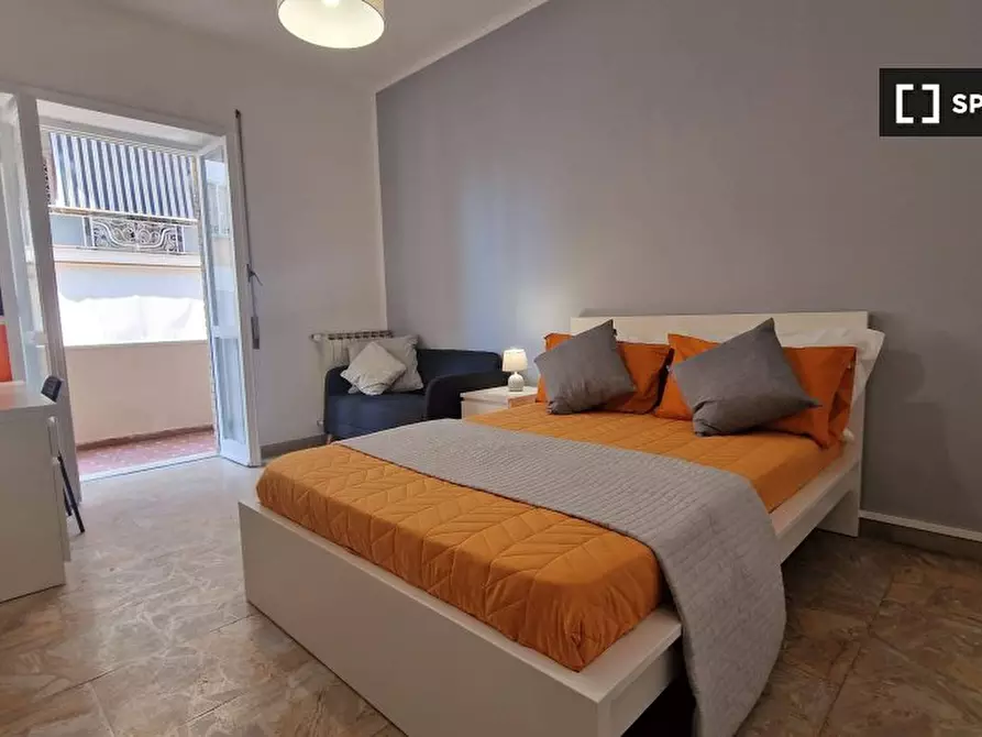 Immagine 14 di Camera condivisa in affitto  in Lungotevere di Pietra Papa a Roma