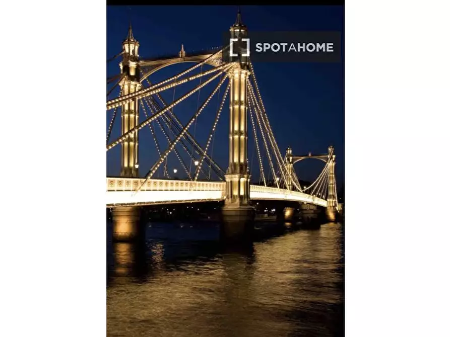 Immagine 13 di Appartamento in affitto  in Finborough Road a Kensington