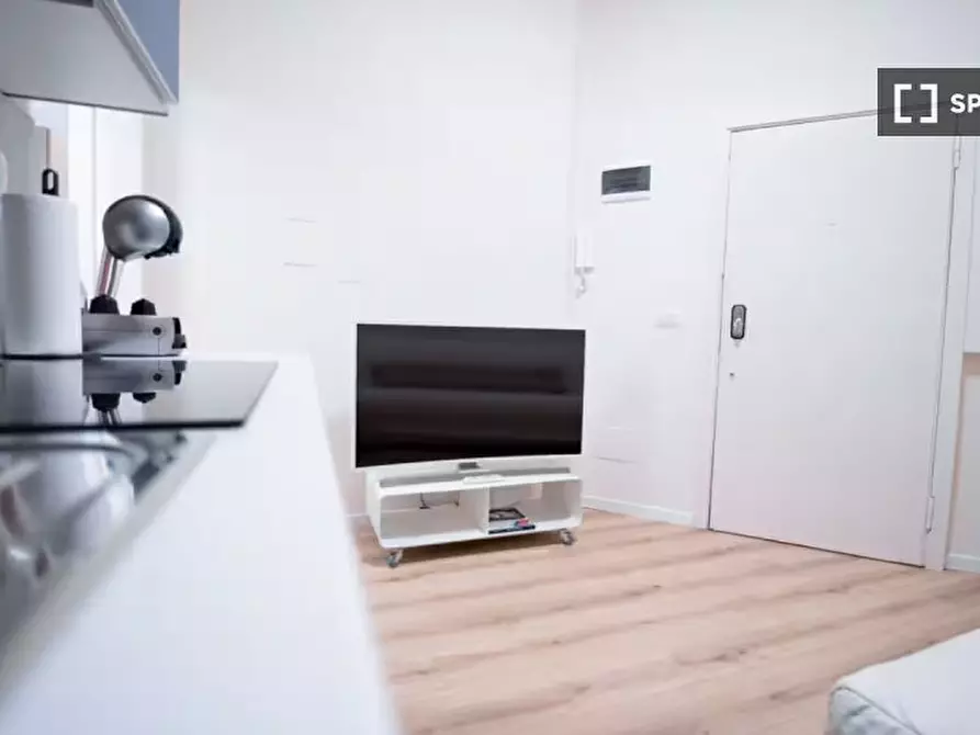 Immagine 9 di Appartamento in affitto  in Via Neera a Milano