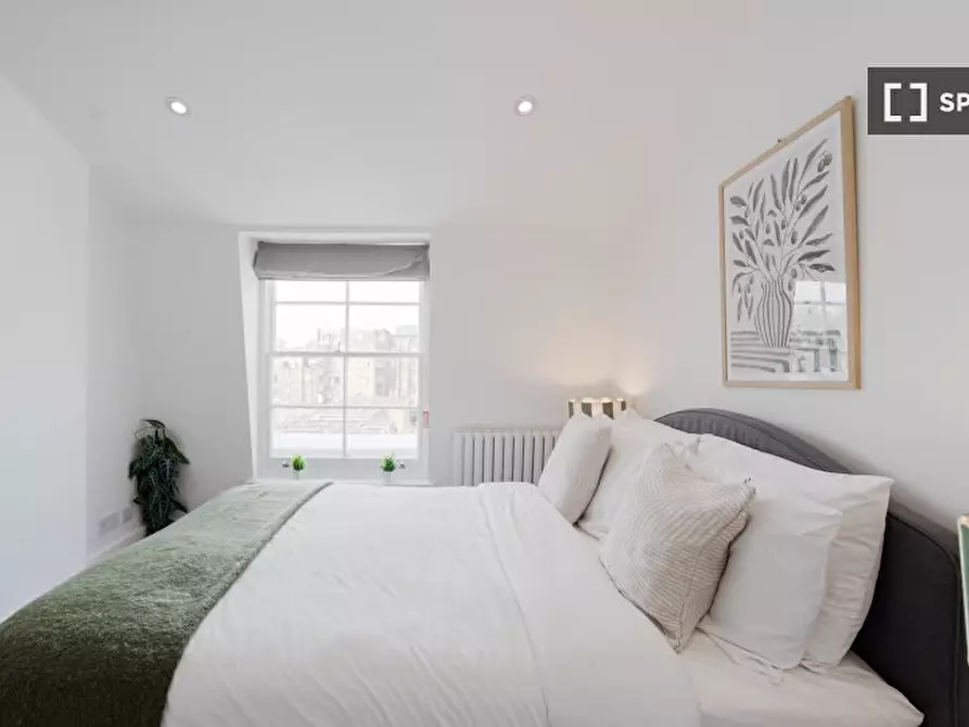 Immagine 15 di Appartamento in affitto  in Sussex Gardens a Paddington
