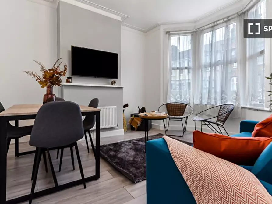 Immagine 2 di Appartamento in affitto  in Winchelsea Rd a Tottenham