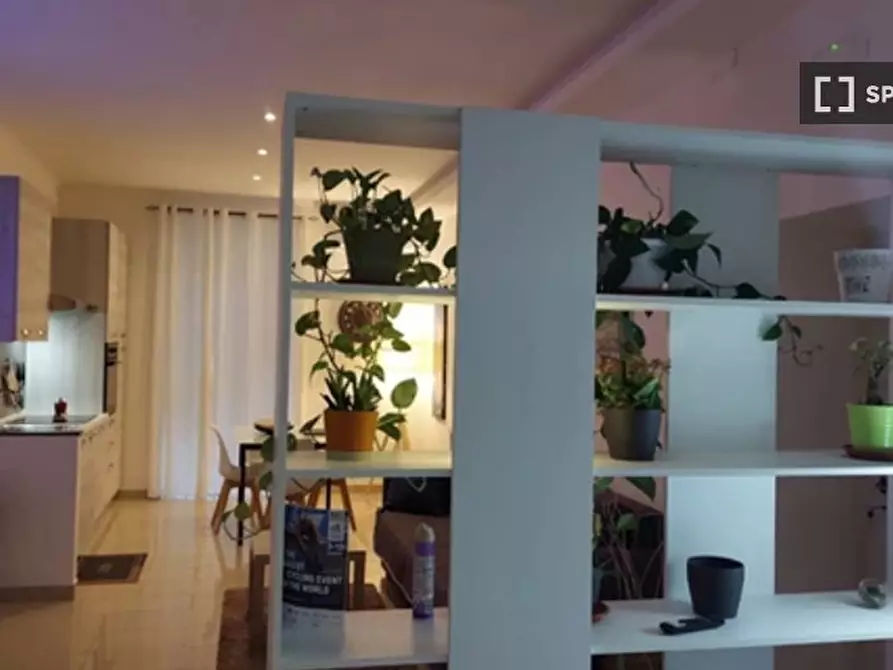 Immagine 5 di Ufficio in affitto  in Via Giovanni de Fraia a Pozzuoli