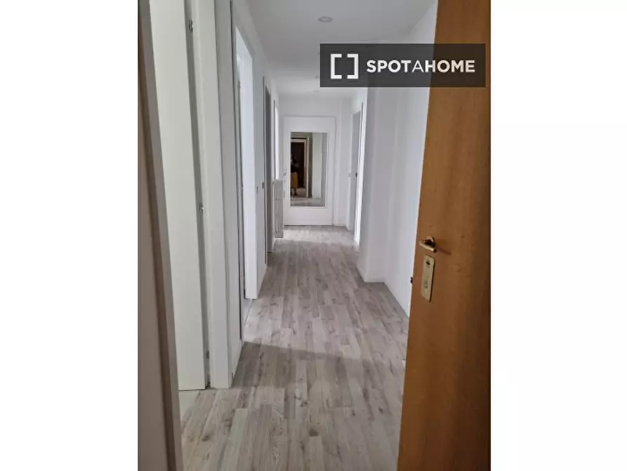 Immagine 3 di Camera condivisa in affitto  in Via Guglielmo Koerner a Milano