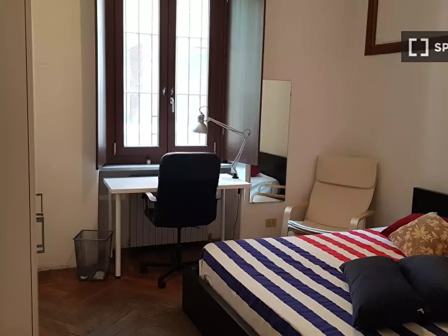 Immagine 3 di Camera condivisa in affitto  in C.so Inghilterra a Torino