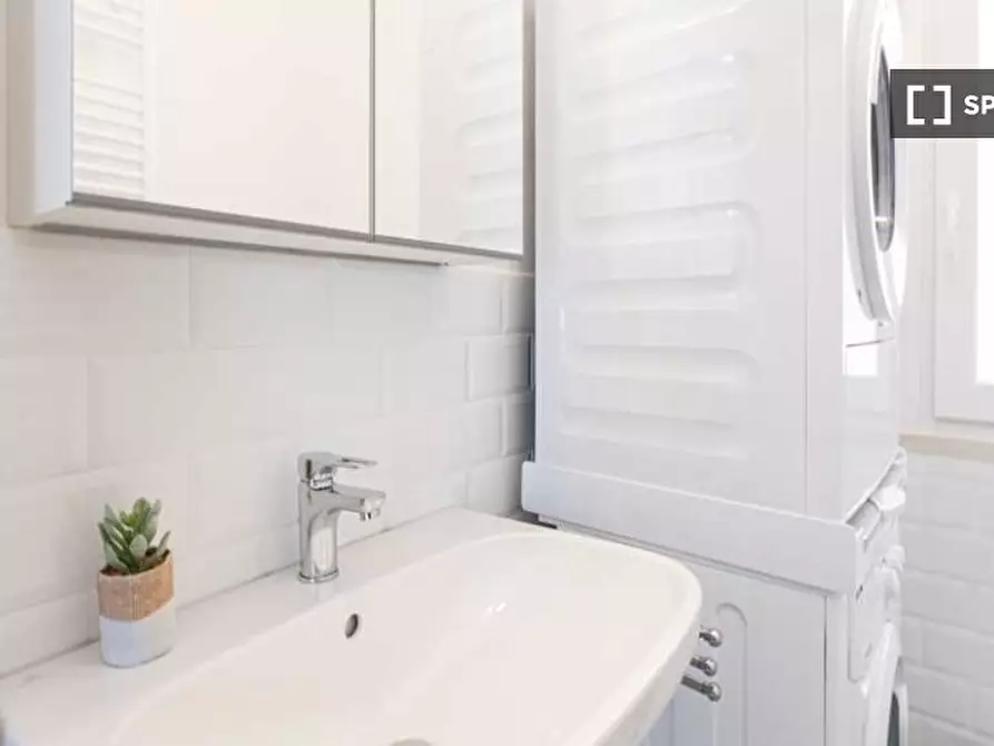 Immagine 18 di Camera condivisa in affitto  in Via Carlo Boncompagni a Milano