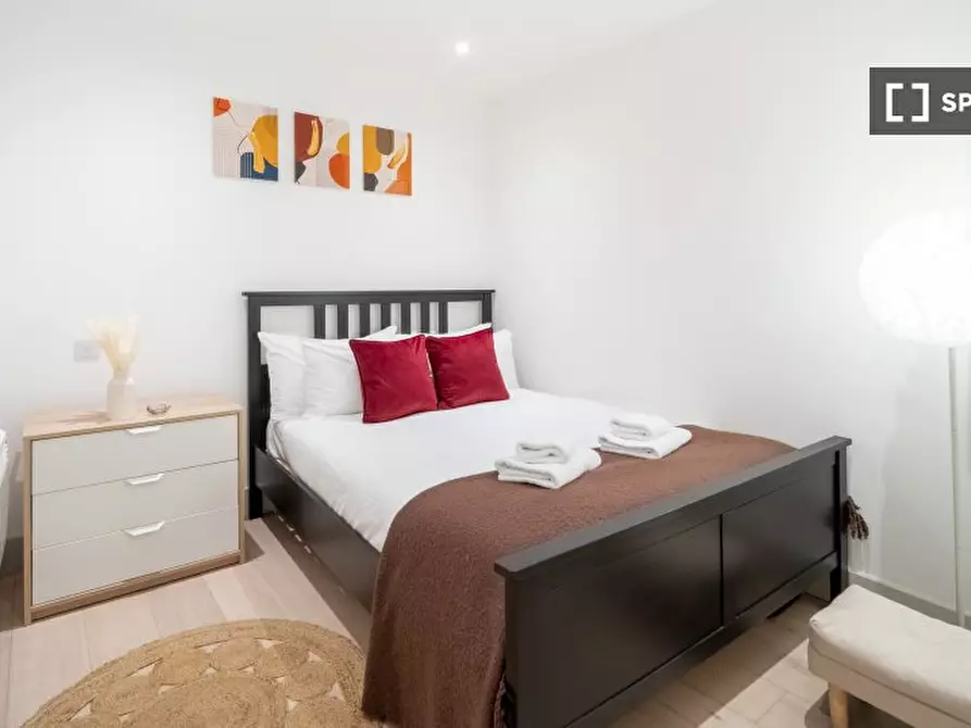 Immagine 6 di Appartamento in affitto  in Allitsen Road a Paddington