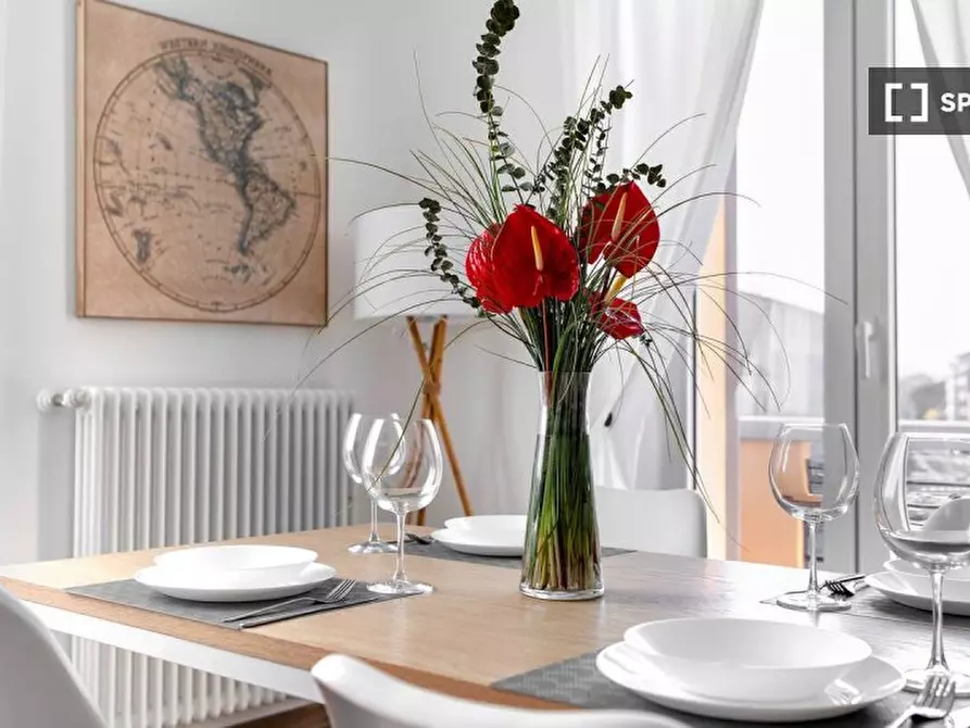 Immagine 12 di Appartamento in affitto  in Via Giuseppe Massarenti a Bologna