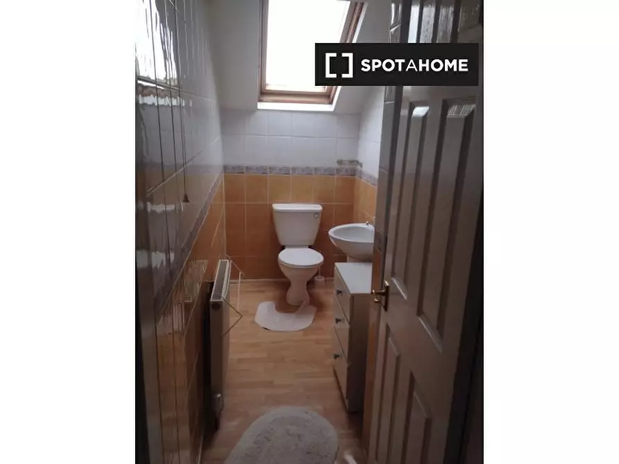 Immagine 3 di Camera condivisa in affitto  in Nottingham Rd a 