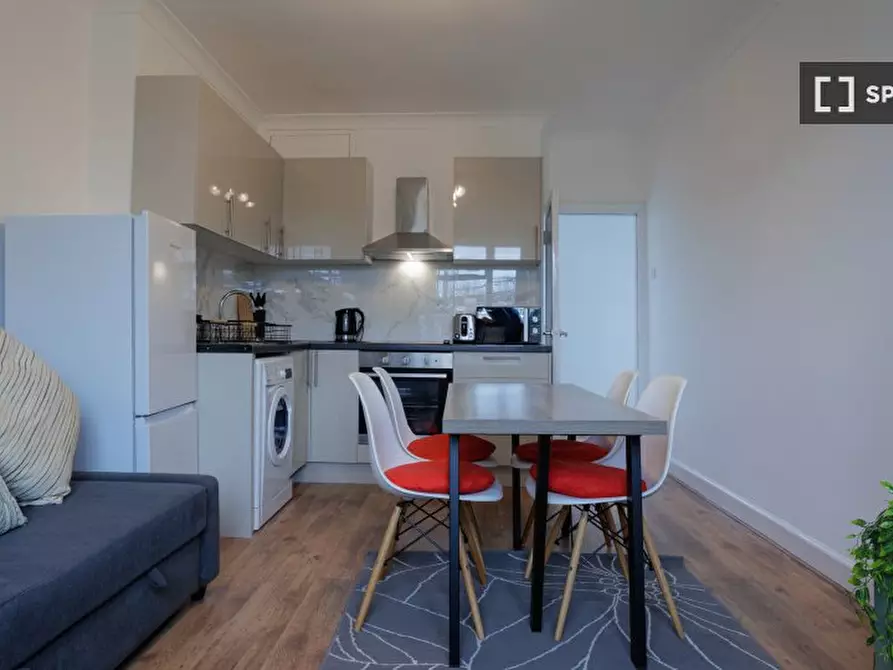 Immagine 4 di Appartamento in affitto  in Highbury Grove a Islington