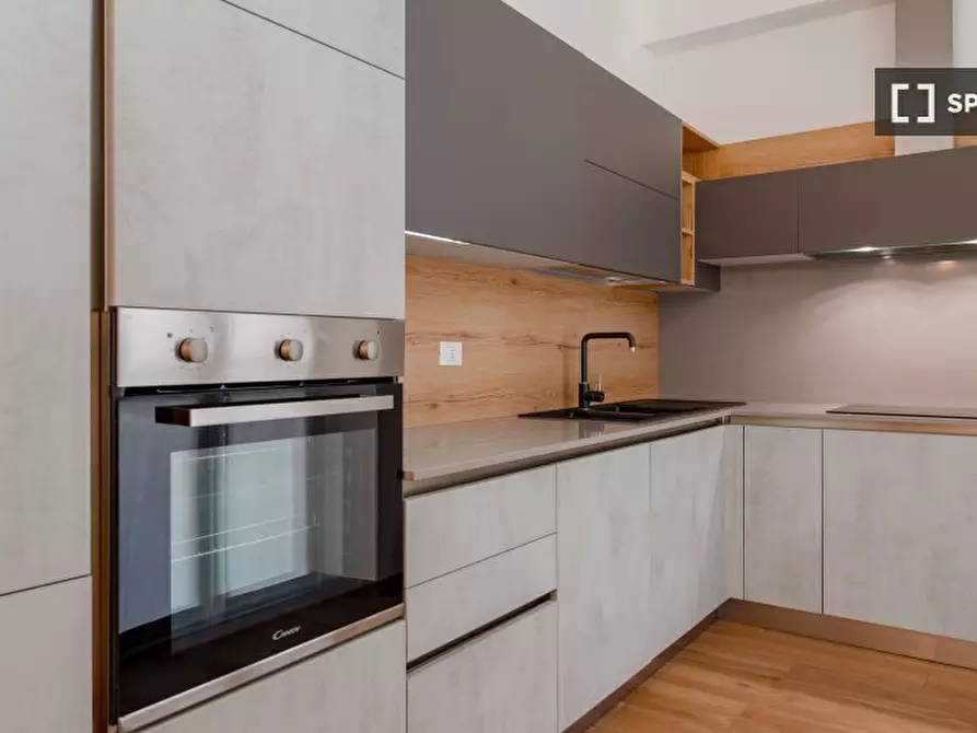 Immagine 5 di Appartamento in affitto  in Via Barbaroux a Torino