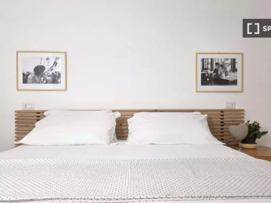 Immagine 19 di Appartamento in affitto  in Via Macedonio Melloni a Milano