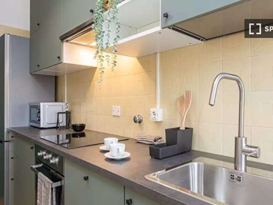 Immagine 15 di Camera condivisa in affitto  in Viale Sondrio a Milano