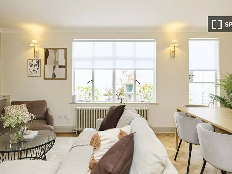 Immagine 1 di Appartamento in affitto  in Strathearn Pl a Paddington