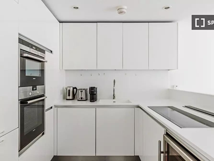 Immagine 4 di Appartamento in affitto  in Pear Tree St a Islington