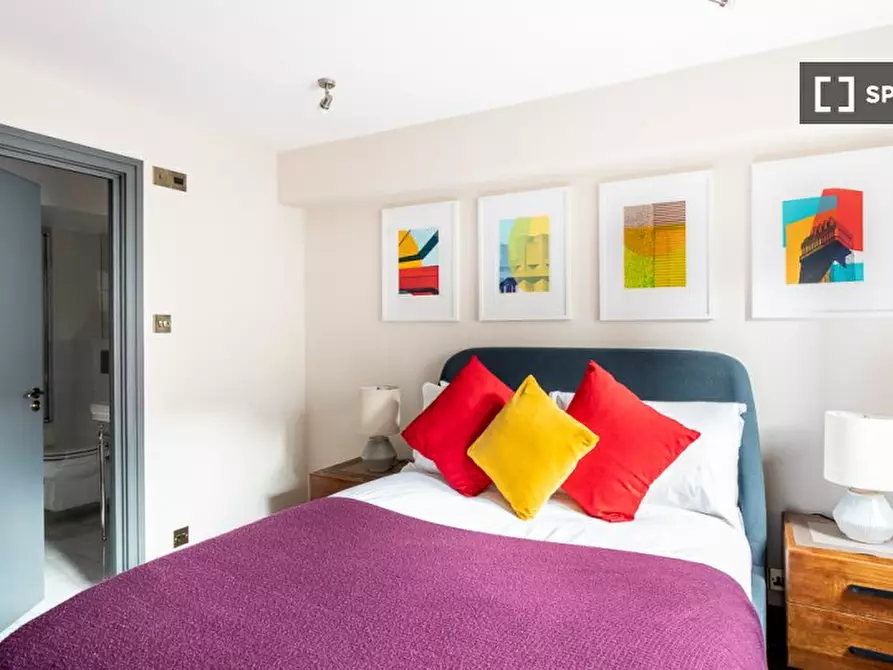 Immagine 16 di Appartamento in affitto  in Campden Street a Kensington