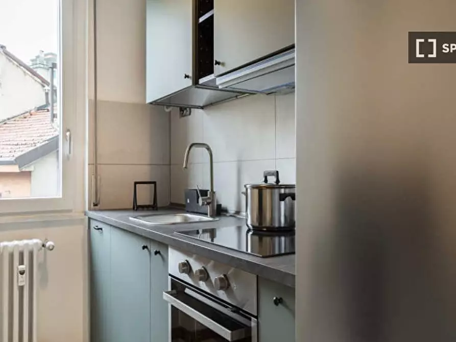 Immagine 13 di Camera condivisa in affitto  in Via Francesco Reina a Milano