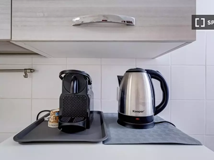 Immagine 5 di Ufficio in affitto  in Via Brescia a Roma