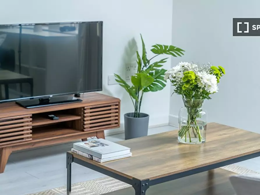 Immagine 6 di Appartamento in affitto  in Wendle Square a Wandsworth