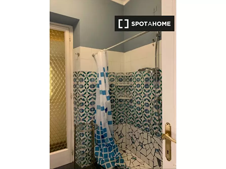 Immagine 9 di Appartamento in affitto  in Via dell'Archetto a Roma