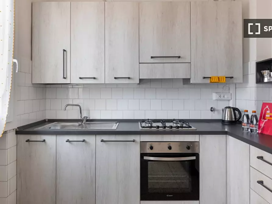 Immagine 9 di Appartamento in affitto  in Via Genova a Bologna