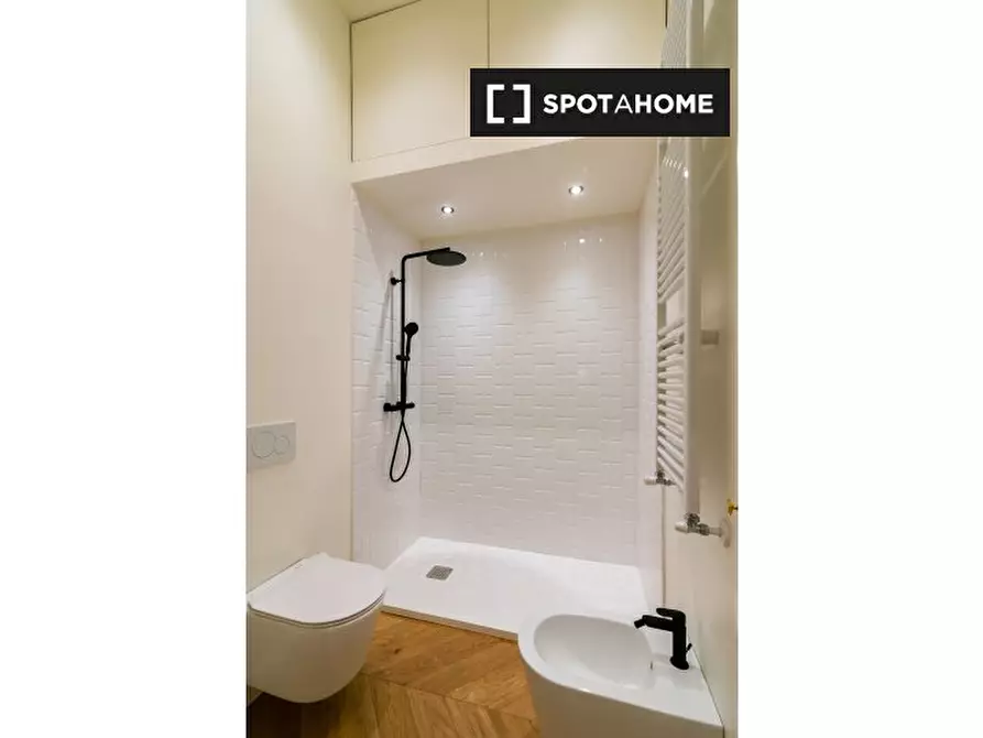 Immagine 13 di Appartamento in affitto  in Viale S. Michele del Carso a Milano