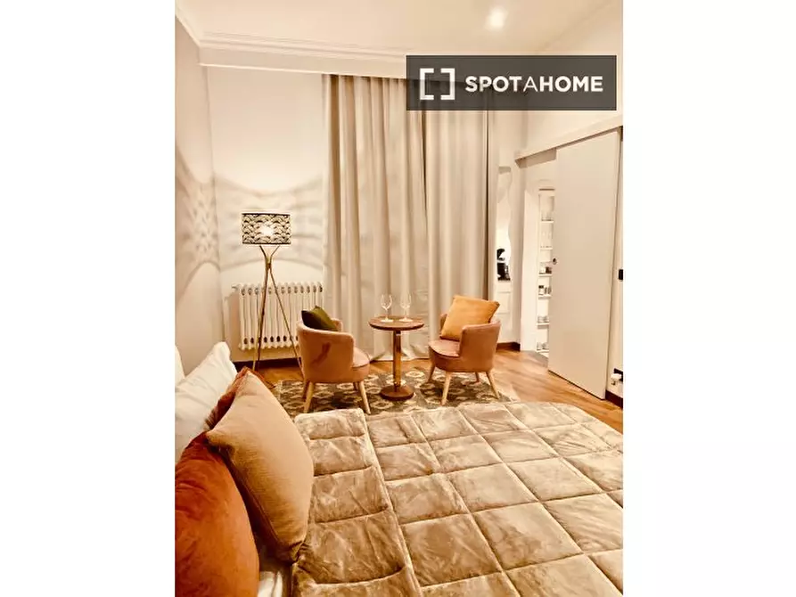 Immagine 16 di Ufficio in affitto  in Borgo Santi Apostoli a Firenze