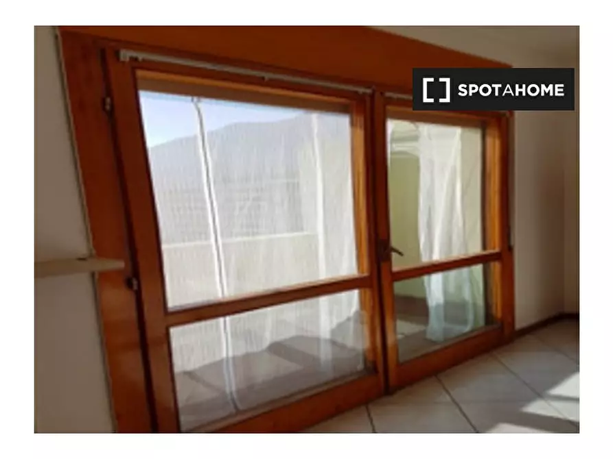 Immagine 7 di Camera condivisa in affitto  in Via Alcide Degasperi a Trento