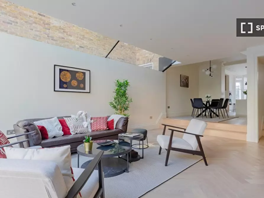 Immagine 14 di Appartamento in affitto  in Batoum Gardens a Hammersmith