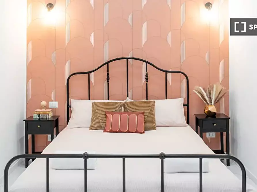 Immagine 12 di Appartamento in affitto  in Via di S. Giovanni in Laterano a Roma