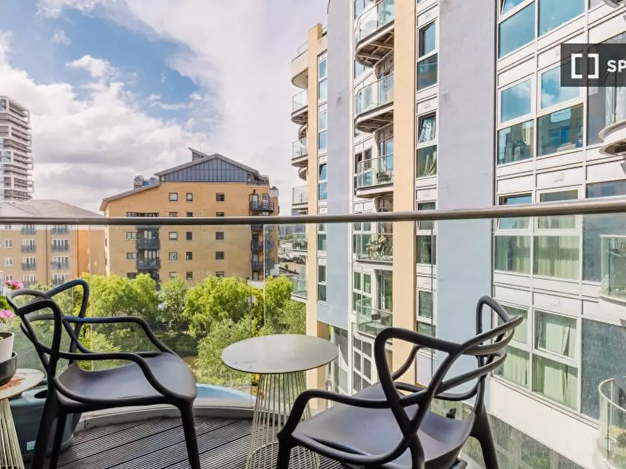 Immagine 9 di Appartamento in affitto  in Bridges Court Road a Wandsworth