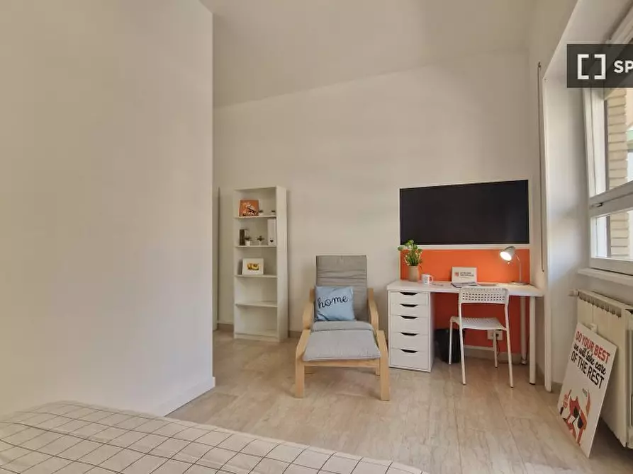 Immagine 5 di Camera condivisa in affitto  in Lungotevere di Pietra Papa a Roma