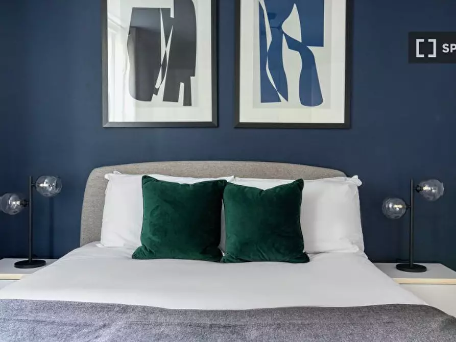 Immagine 9 di Appartamento in affitto  in Aldersgate St a Islington