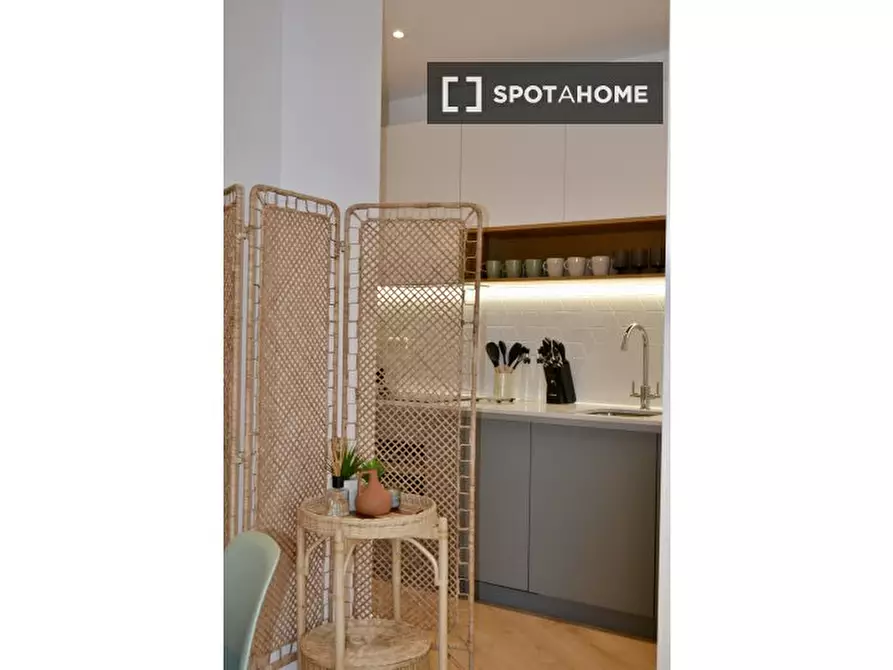 Immagine 14 di Appartamento in affitto  in Flat Syward Place a 