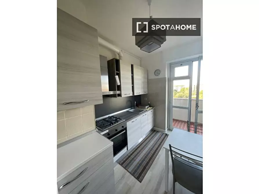 Immagine 12 di Camera condivisa in affitto  in Via Luigi Chiarelli a Milano